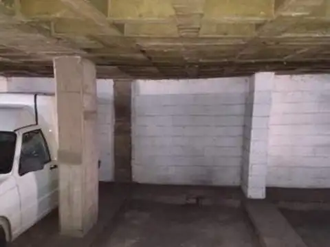 Chacabuco 100, Piso 221