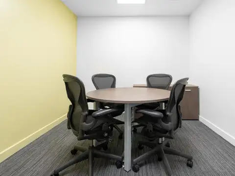 Oficina en Alquiler en Maipu, $ 1.149.761