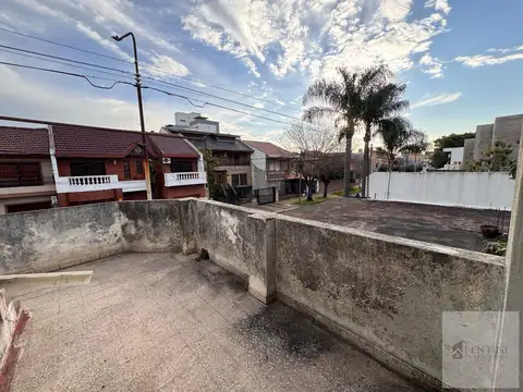 Depto Tipo Casa en Venta 50 años