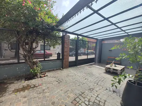 Depto Tipo Casa en Alquiler de 3 ambientes