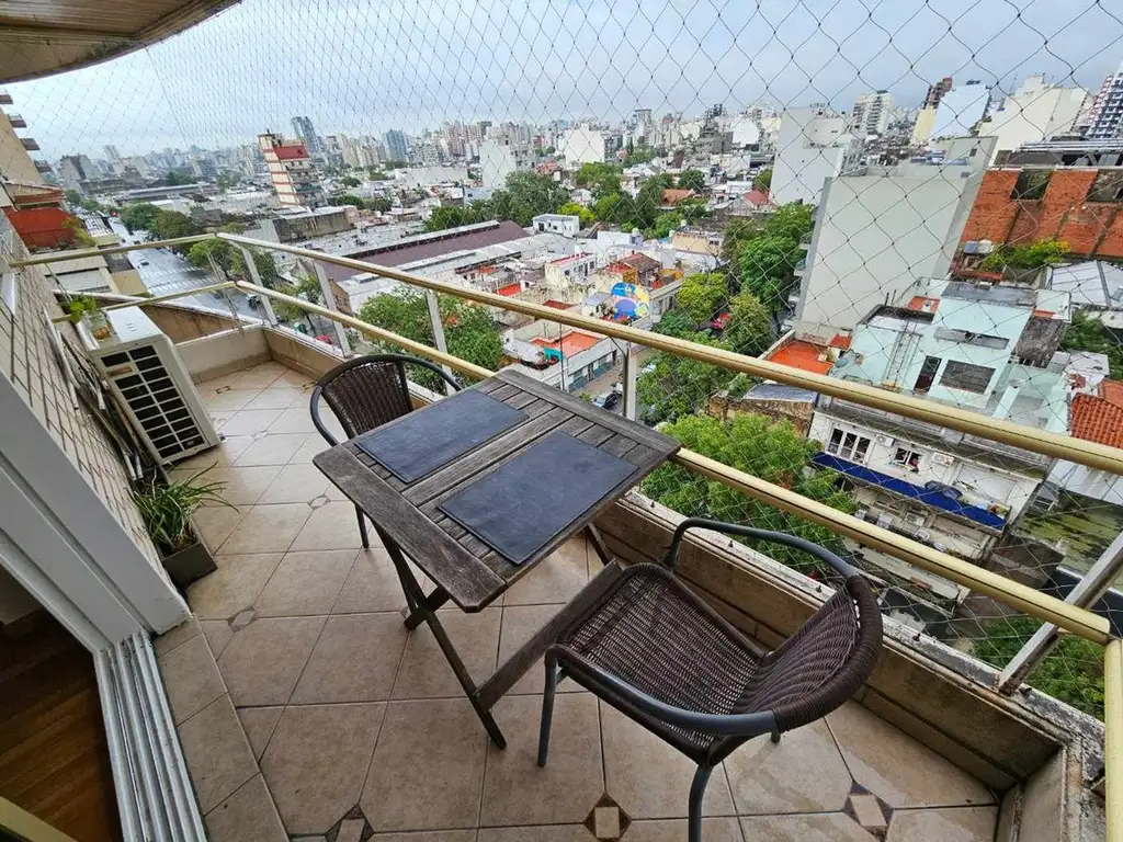 Av. Pavón 3700