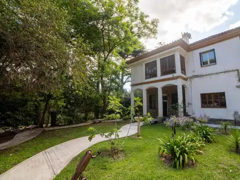 Complejo turistico con casona villa eden la falda