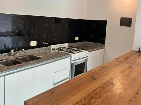 Casa en Alquiler en Aparts del Pinazo, $ 750.000