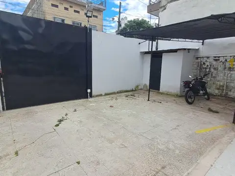 LOTE DE 8.66x37.24 C/ BAÑO Y DEPOSITO (CON PROYECTO APROBADO PARA EDIFICIO) REF. 878