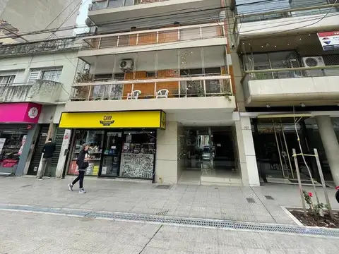 Avenida Angel Gallardo 700