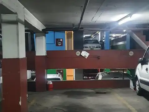 viamonte 800  cochera san nicolas centro venta