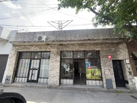 Avenida Eva Perón 2100