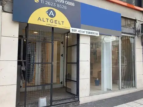 Local Av. Santa Fe al 2100. Sup 425 m2