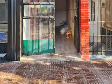 Local - Alquiler - Argentina, VILLA BALLESTER - C 10 PROFESOR AGUER 4982