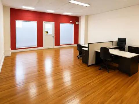 VENTA OFICINA. E. Thompson, Florida, Microcentro