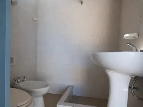 Departamento en Alquiler en Don Orione, $ 350.000