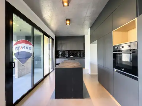 Casa en Venta al Oeste