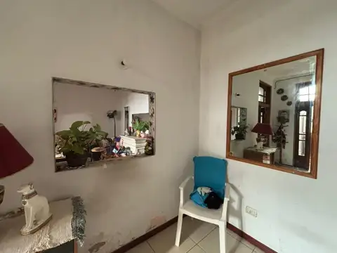 Depto Tipo Casa 6 ambientes con 2 baños