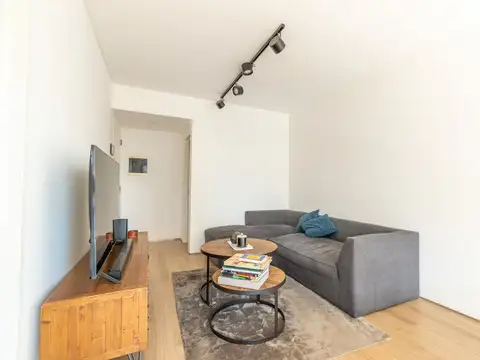 Departamento en Venta en Caballito Sur, USD 219.000