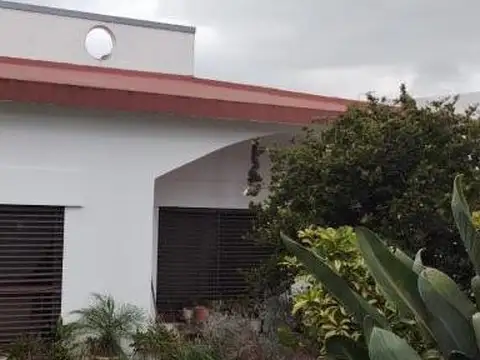 Gregorio De Laferrere e/ Olazábal y Ex Combatiente de Malvinas