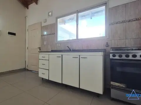 Depto Tipo Casa en Venta en Santos Lugares, USD 64.000