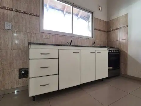 Depto Tipo Casa 3 ambientes con 1 baño
