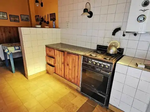 Casa en  Horacio Cestino e/ San Martín y Sidotti