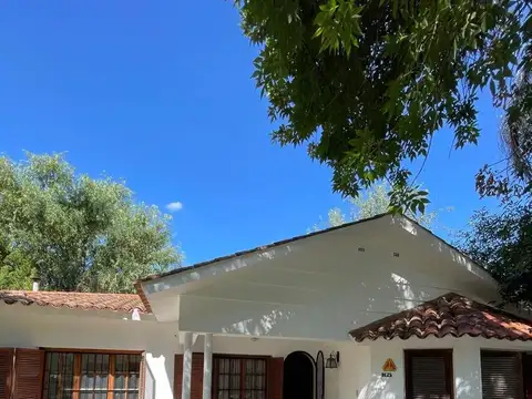 Casa en calle Presidente Peron 1675