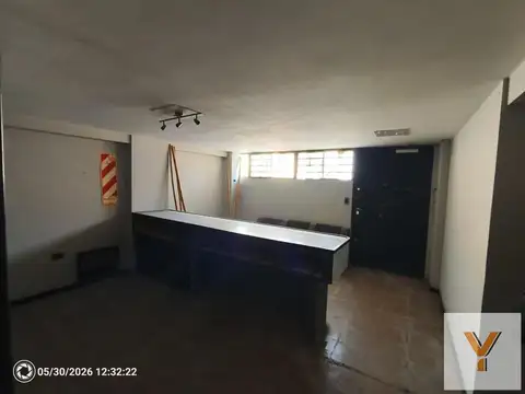 Oficina en Alquiler 50 años