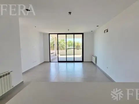 Venta de semipiso tipo loft de 2 ambientes con dos cocheras en Bernal Oeste