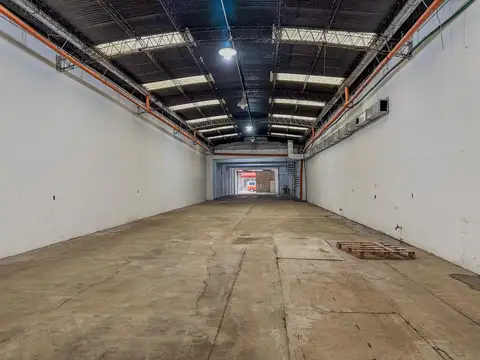 Galpon en Alquiler en Mataderos, $ 6.000.000