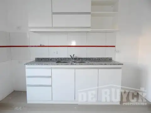 Casa 3 ambientes con 2 baños