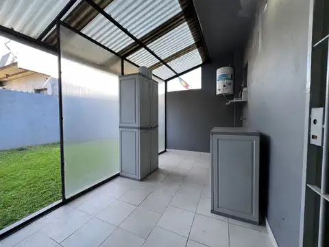 Depto Tipo Casa en Venta de 2 ambientes