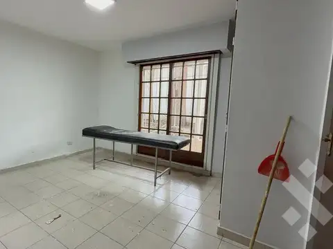 Oficina en Alquiler en Neuquen, $ 6.000.000