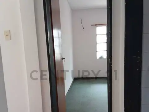 Ph  -Tipo casa en Alquiler en Los Hornos