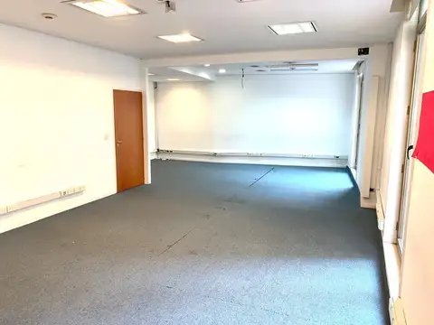 Oficina en Alquiler 80 años
