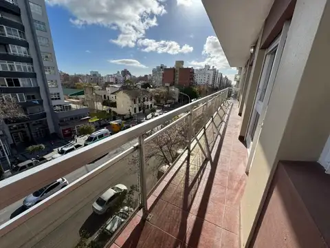 Departamento en Venta al Oeste