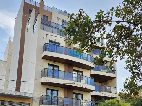 ALQUILER DEPARTAMENTO UN DORMITORIO Y  ½  Bº COFICO