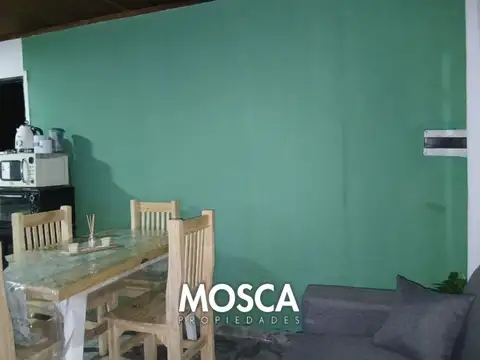 Casa 2 ambientes con 1 baño