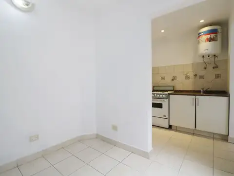 Depto Tipo Casa en Venta 68 años