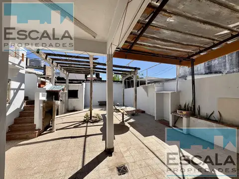Casa en Alquiler en Ludueña, $ 680.000