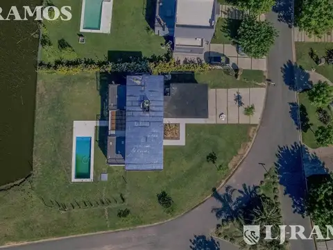 Av de los Lagos El Canton Barrio Islas a LAGUNA