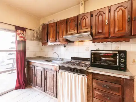 Casa en Venta en Luis Guillon, USD 60.000