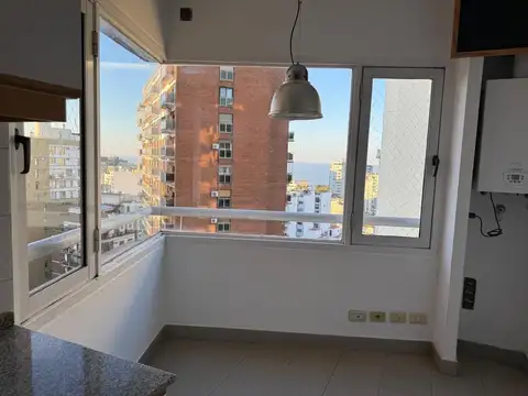 HERMOSO 4 AMB C/VISTA AL RIO- DEPENDENCIA Y COCHERA -LA ISLA
