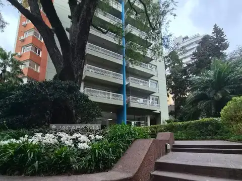 HERMOSO 4 AMB C/VISTA AL RIO- DEPENDENCIA Y COCHERA -LA ISLA