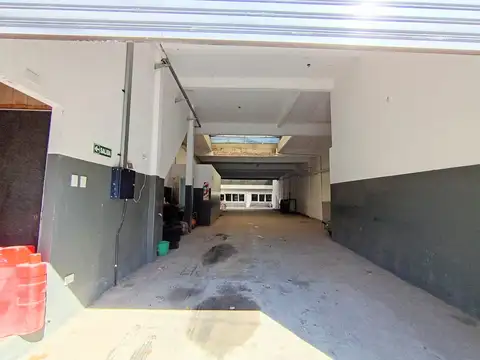 Av. Juan B. Justo 7700