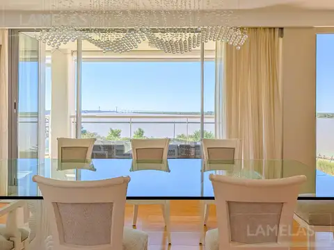Departamento 6 ambientes con 4 baños