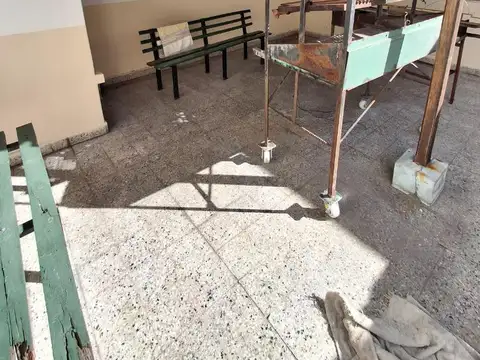 Excelente Casa, Coch y terraz, 216m cubiertos, Darwin 500