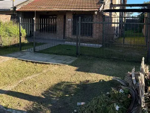 Casa en Alquiler en Ituzaingo, $ 950.000