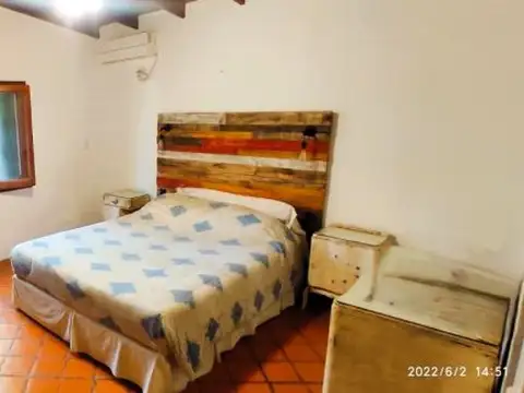 Casa 6 ambientes con 2 baños