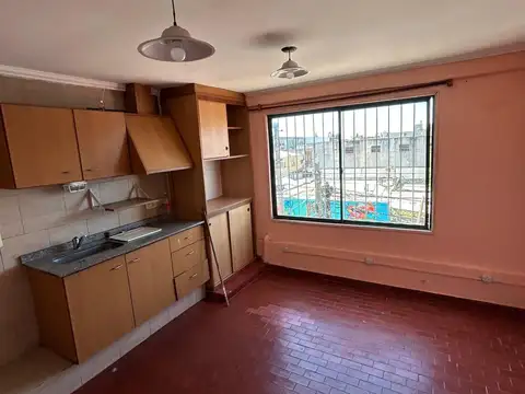 Departamento en Alquiler en José Clemente Paz, $ 350.000