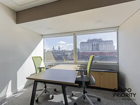 Oficina en Alquiler con 7 cocheras