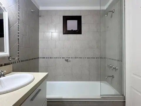 DEPARTAMENTO - 2 AMBIENTES - CASTELAR NORTE