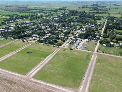 Terreno en Venta en Candioti, USD 14.000