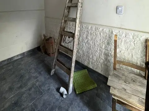 Depto Tipo Casa 2 ambientes con 1 baño